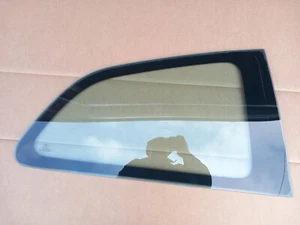 FORD FIESTA MK6 02-08 3 DOOR WINDOW GLASS REAR DRIVER SIDE 43R-001583 - Picture 1 of 12