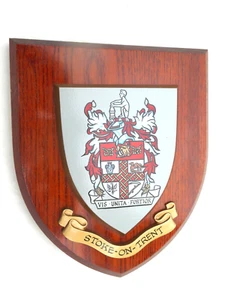 STOKE-ON-TRENT WALL PLAQUE/CREST/SHIELD - Picture 1 of 1