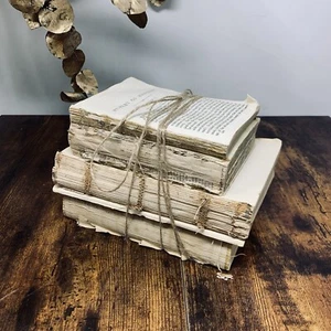 Antiker Bücherstapel Konvolut deckungslos Deko rustikal gealtert Wohndeko - Bild 1 von 9