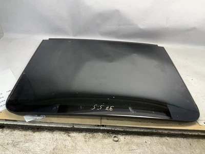09-17 Volkswagen Tiguan Rear Sunroof Sun Roof Glass Window P - Image 1 of 4