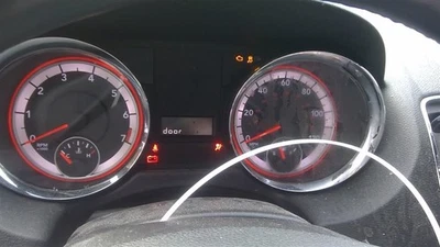 Grupo de velocímetro 120 MPH para caravana 15-18 1248961 Foto 1 de 4