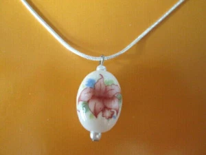 New Handmade white Oval / Ellipse Porcelain Pink Flowers Pendant Necklace - Picture 1 of 5