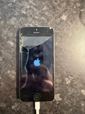 Apple iPhone 5 A1428 16GB Grey (Unchecked)  Untested For Parts - Image 1 of 4