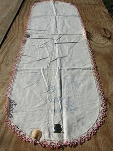 Vintage Table Runner Stamped for Embroidery Dresser Scarf 13 x 38 TR63 - Picture 1 of 12