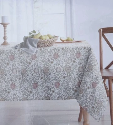 Ralph Lauren Stunning Tablecloth Nappe Mantel Floral Print 152 x 213cm 60" x 84" - Image 1 of 4