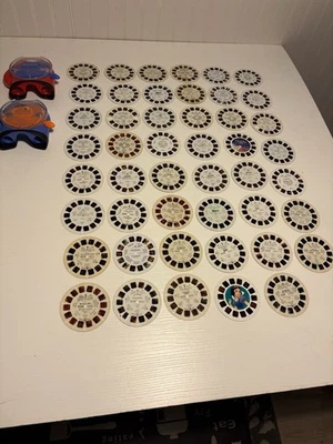 Lote De Colección De 47 Carretes Viewmaster Batman Duques De Peligro Pitufos Muppets ET Disney Foto 1 de 4