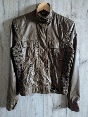 Chaqueta de nailon técnica ligera para mujer Belstaff Gangster marrón talla S Foto 1 de 4