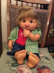Bambola vintage Vicma bambù succhia pollice bambino anni 80 ragazzo - Foto 1 di 8