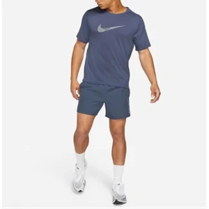 NWT Nike Running Division Shirt Mens Medium Blue Logo T-Shirt DR8766-437 Gym - Picture 1 of 5