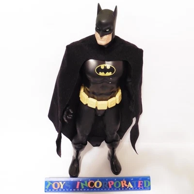 DC Comics Jakks Pacific Batman con capa 19" Figura Grandes Figuras 2015 Pequeño Rasguño Foto 1 de 4