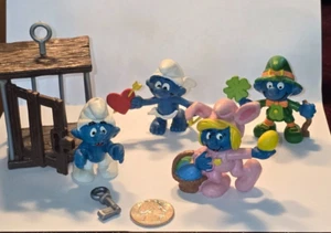1980's SMURFS 40212 Prisoner, 20497 Easter Bunny, 20176 Good Luck, 20128 Cupid - Picture 1 of 23