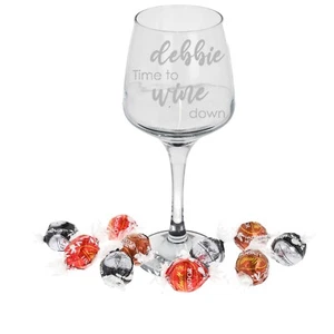 Personalisiertes Weinglas mit Gravur Neuheit Geschenk Time To Wine Down | groß oder klein - Bild 1 von 8