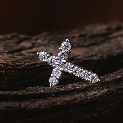 3 ct Vs E-F color Lab Grown Diamond Cross Pendant with 14k White Gold - Image 1 of 4