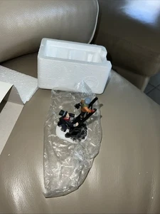 Department 56 Dickens Village Chimney Sweep & Son #56.58548 Figur - Bild 1 von 3