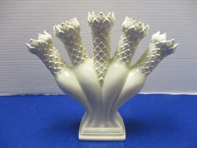 Wedgwood Williamsburg Restauración 5 Brazos Ventilador Posy Soporte Marfil Foto 1 de 2