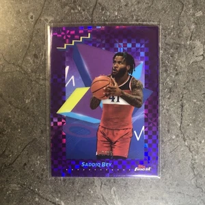 2025 Topps Chrome Purple Xfractor Saddiq Bey Wizards #'d 20/99, Card # 101 - Picture 1 of 2