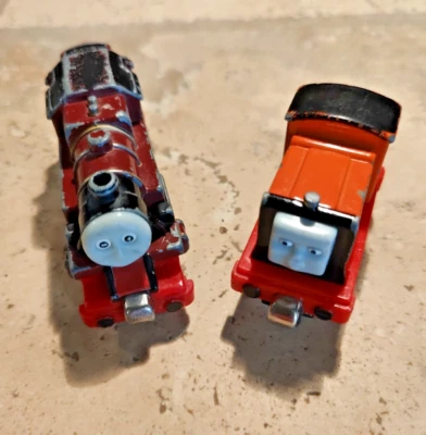 Thomas & Friends Train Tank Engine Rusty & Arthur 2004 Take n Play Along Foto 1 de 4