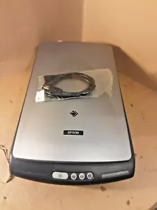 Flatbed Scanner Epson Perfection 2400 Photo USB 2.0 + FILM ADAPTOR WITH  PSU - Picture 1 of 7