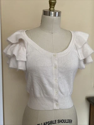 French Connection 安哥拉尼龙开衫,尺寸 M,荷叶袖,冬季白色  — 第 1/4 张图片