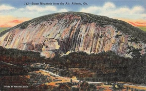 GA~GEORGIA~PARQUE DE MONTAÑA DE PIEDRA~TALLA CONMEMORATIVA CONFEDERADA DESDE EL AIRE~C.1950 - Imagen 1 de 3