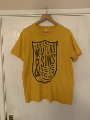 Camiseta Mumford and Sons Tour 2013 tamanho extra grande vestuário americano mostarda - Imagem 1 de 4