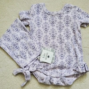 Kate Quinn Orchid Folk Floral Wallpaper Ruffle Bodysuit & NWT Bonnet Set 12-18m - Picture 1 of 13