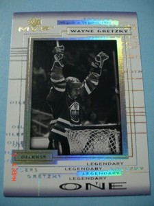 1999-00 Upper Deck (MVP) "Legendary One" Insert # LO-4 Wayne Gretzky!