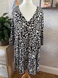 Primark Dress Size 18 Black White Floral V Neck 3/4 Sleeves
