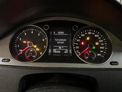 Used Speedometer Gauge fits: 2009 Volkswagen Cc cluster MPH US market multifunct - Image 1 of 4