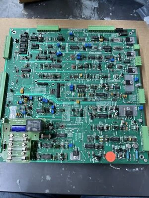 CINCINNATI MILACRON 3989409 CMC-1 CONTROL BOARD (ES-43-A8-0609-C-3A) - Image 1 of 2