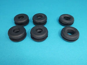 Zündapp CS 25 type 448 side cover retaining rubber set 2x 529-10.166 + 4x 448-10.146 - Picture 1 of 1