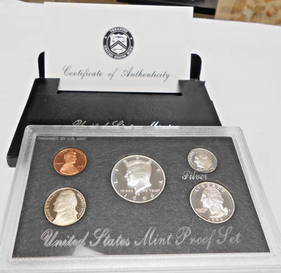 1996 US Mint Proof Silver Set 5 Coins in original case - Image 1 of 3