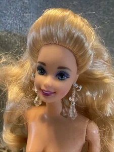 Vintage Holiday Barbie TNT W/ Jewelry Nude For Ooak Or Play Blue Eyes Blonde - Picture 1 of 5