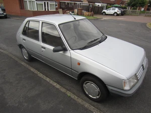 1990 Peugeot 205 GR 1.4 petrol 109,000 miles one family owned from new - Picture 1 of 12