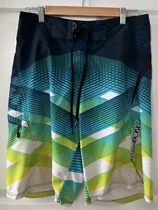Boardshorts Billabong Platinum PX2 Performance elásticos a rayas para hombre talla 30 - Imagen 1 de 24