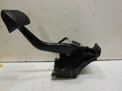 Carcasa pedal freno mercedes-benz w215 w220 cl55 s500 v8 2202901119 Foto 1 de 4