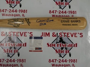 ERNIE BANKS FIRMATO MCLAUGHLIN-MILLARD, INC ADIRONDACK 302 BAT "512 HR'S" PSA COA - Foto 1 di 1