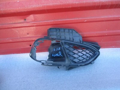 Parachoques delantero genuino Acura ILX 2016-2018 parrilla exterior inferior derecha 71102TX6A51 Foto 1 de 4