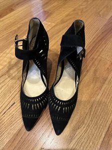IVANKA TRUMP Black suede pumps from Bloomingdales Size 5 1/2 - Picture 1 of 6