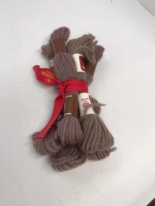 DMC tapestry wool- Earthy brown (5) - Picture 1 of 2