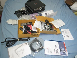 Polycom HDX 8000 Videokonferenzsystem mit allem was auf den Bildern zu sehen ist. - Bild 1 von 11