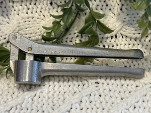 Vintage italienische Knoblauchpresse Metall Aluminium 6" Schwerlast - Made in Italy - Bild 1 von 7