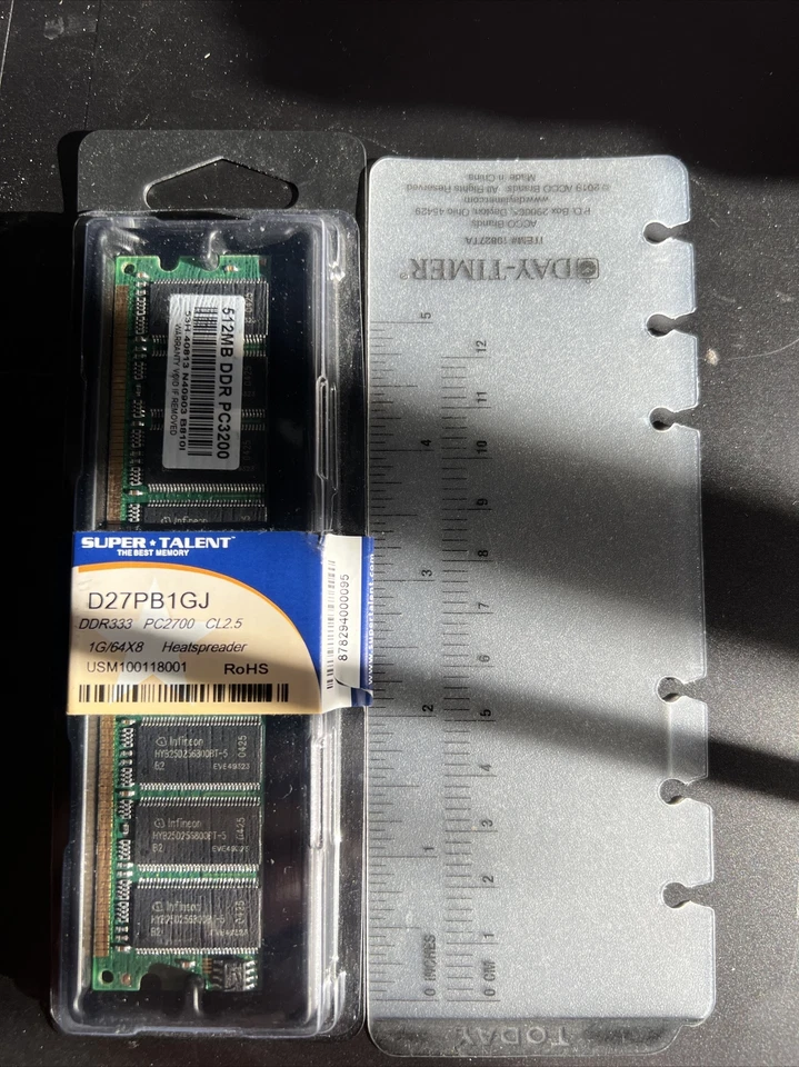 Super Talent 1 GB DIMM 333 MHz DDR Memory (D27PB1GJ) - Image 1 of 4