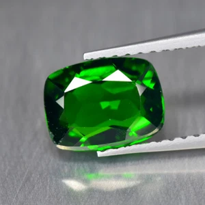 Piedra preciosa de diopsido cromada AAA+ natural brillante superior de 1,48 quilates, Rusia - Imagen 1 de 1