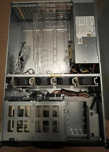 Châssis Supermicro CSE 823-6 2U 6 baies, 1xPWS 653-2H 650 Vendu comme sur la photo, - Photo 1/19