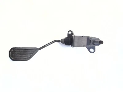 2019 TOYOTA YARIS Throttle Accelerator Pedal  78110-0D040 - Image 1 of 4