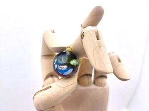 Whale in the Sky pendant - Picture 1 of 3