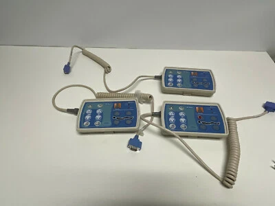J1: Lote de 3 controladores colgantes remotos Hill-Rom P3207D-01 VersaCare cama de hospital Foto 1 de 4