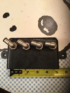 4 Port Pneumatic Muffler Silencer Filter Breather Vent Block Bolt On 6mm Plugs - Picture 1 of 8