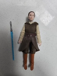 Star Wars Exclusive Figure Sets Battle Of Geonosis Jedi Knights SARRISSA JENG - Picture 1 of 1